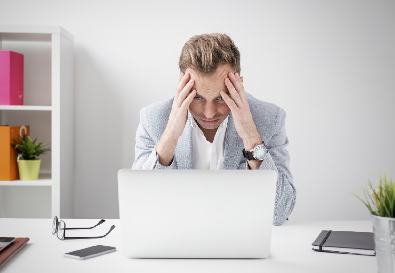 Beschermen tegen cybercriminaliteit Beschermen tegen cybercriminaliteit